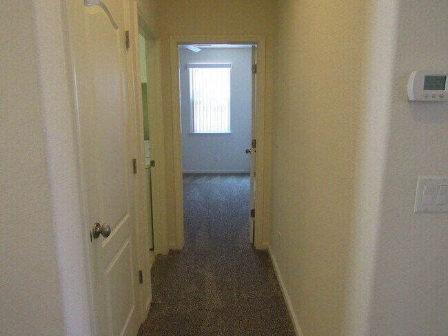 Building Photo - 535 Luciana Drive