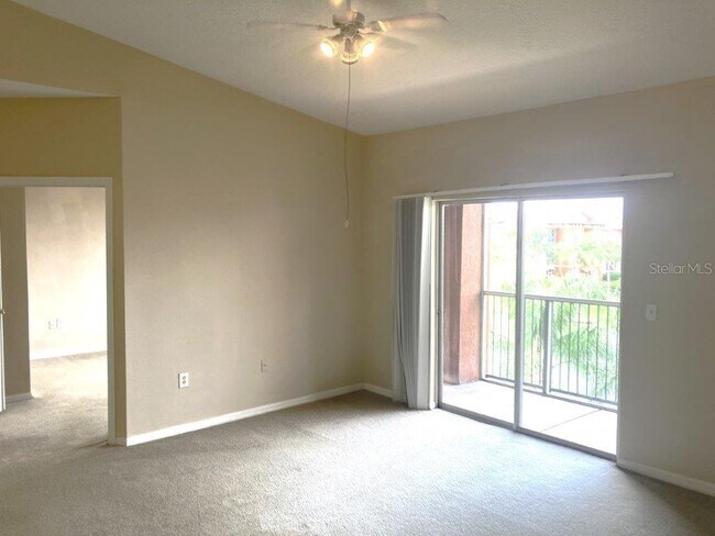 Foto del edificio - 5530 Metrowest Blvd
