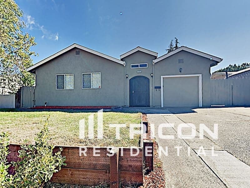 Foto principal - 4269 Georgia Street Vallejo CA