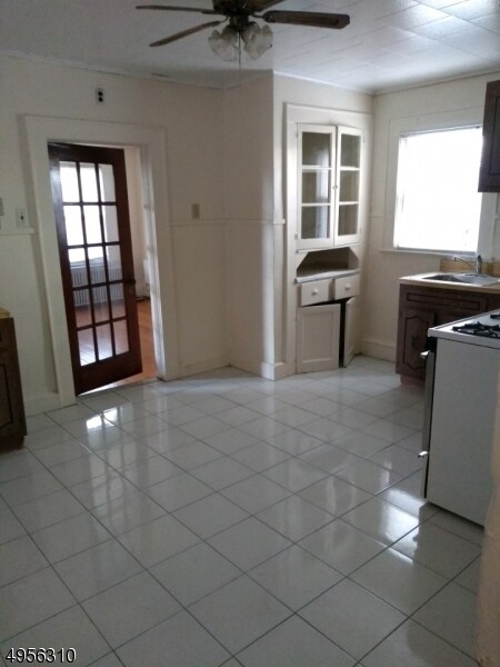 Primary Photo - 75 Malvern St