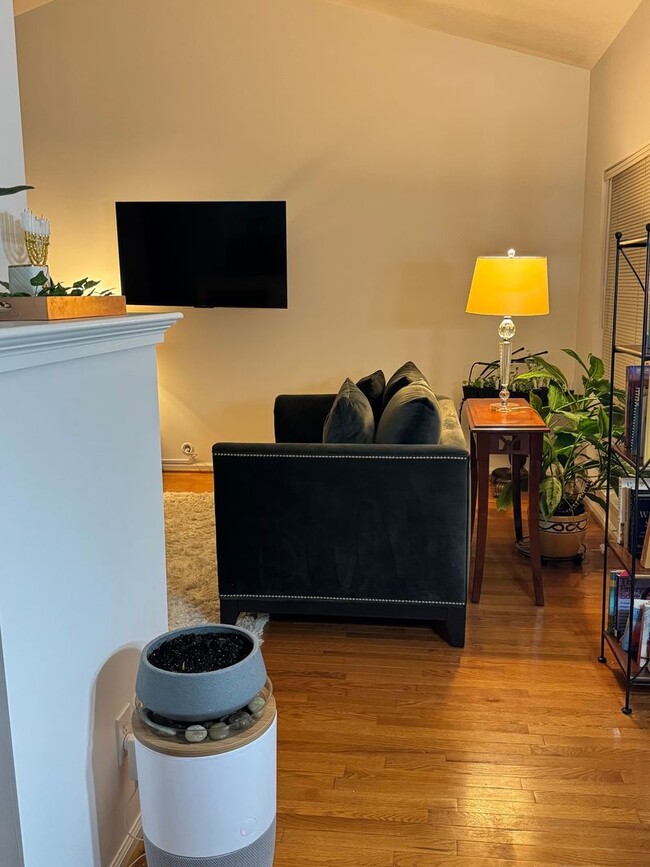 Building Photo - Charming 3BR House in Browns Summit