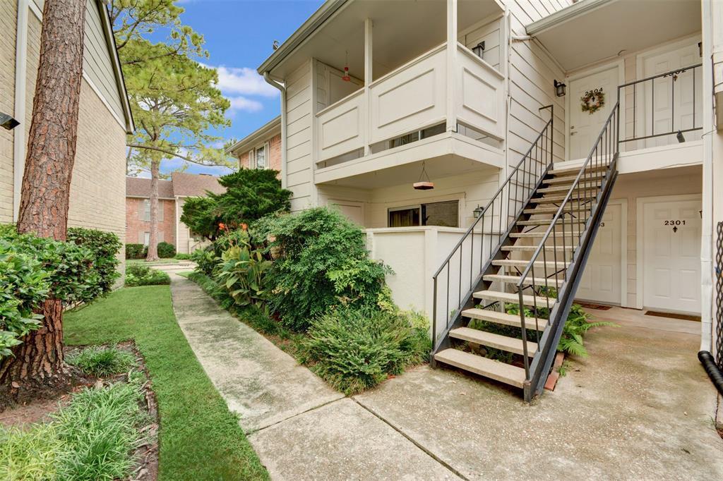 Foto principal - 2800 Jeanetta St
