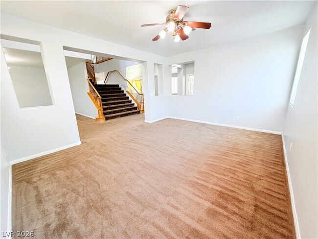 Foto del edificio - 5604 Rocky Ravine Ave