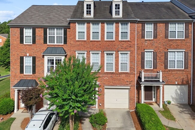 Building Photo - 4022 Edgecomb Dr