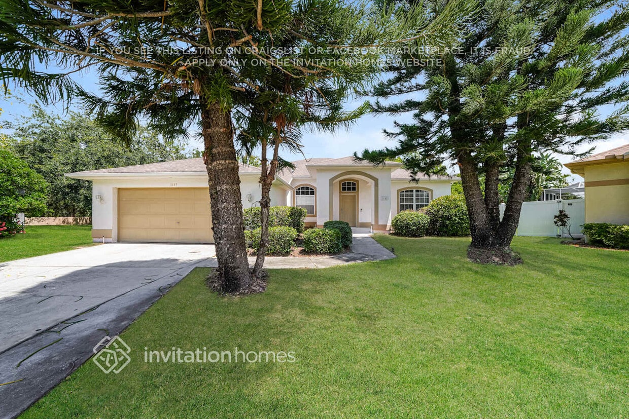 Primary Photo - 1649 Oak Park Ct