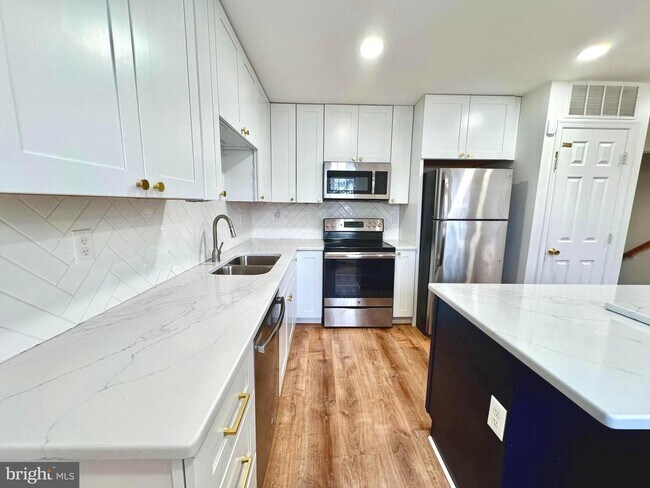 Foto del edificio - 597 Primus Ct