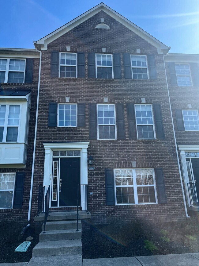 Foto del edificio - 9014 Mercer Dr