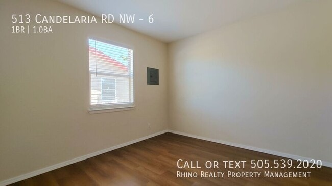 Foto del edificio - 513 Candelaria Rd NW
