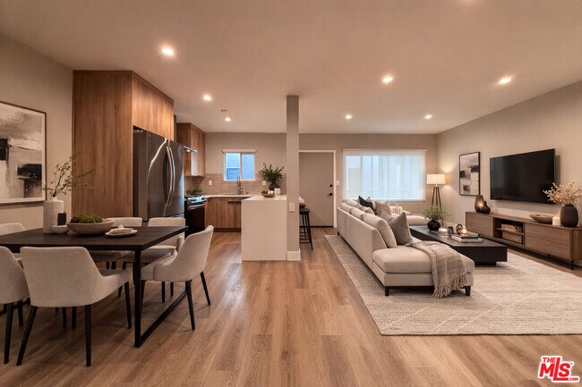 Foto del edificio - 1307 Tamarind Ave