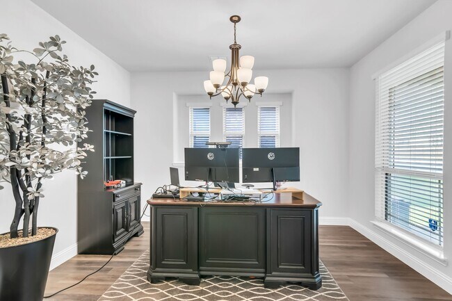 Foto del edificio - 1208 Sagewood Dr