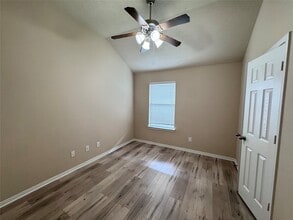 Building Photo - 25210 Ginger Ranch Dr