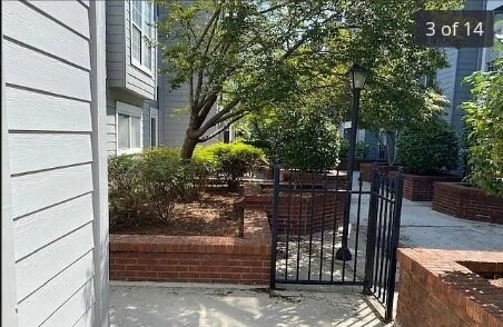 Building Photo - 302 Granville Ct