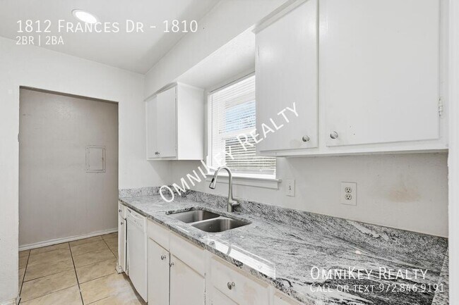 Foto del edificio - 1812 Frances Dr