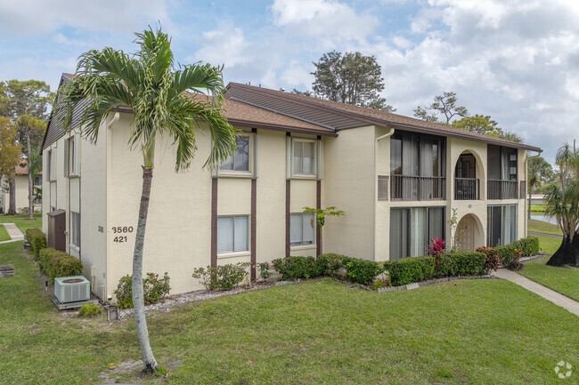Building Photo - Pine Ridge South II