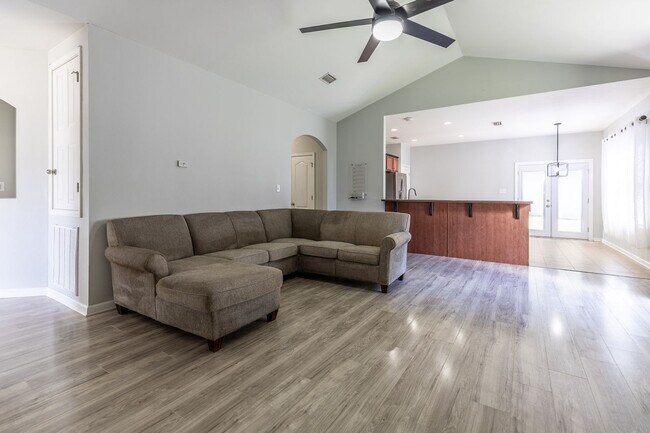 Foto del edificio - 10190 Fionn Loop
