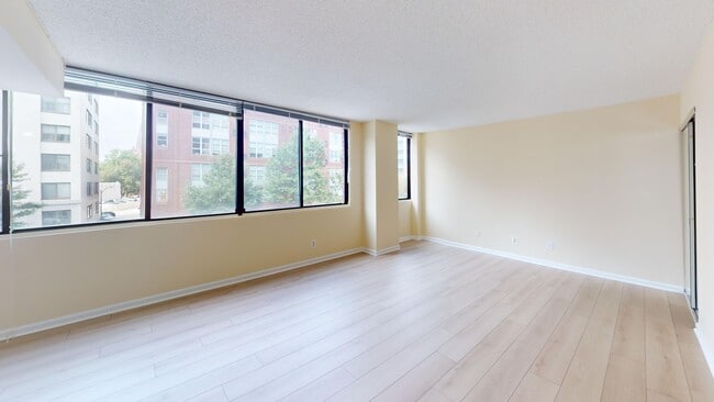 Building Photo - 1245 13th St NW