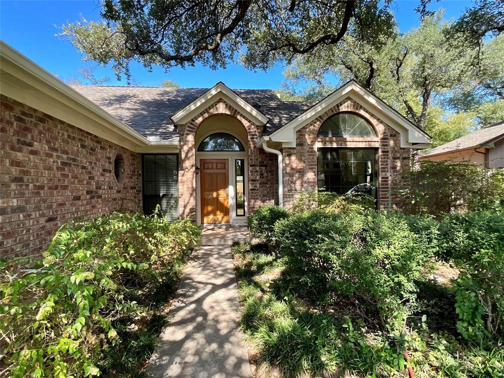 Foto principal - 15702 Racine Cove
