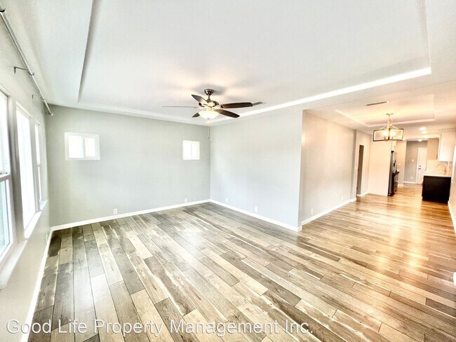 Building Photo - 3 br, 1 bath House - 3758 Van Dyke Ave