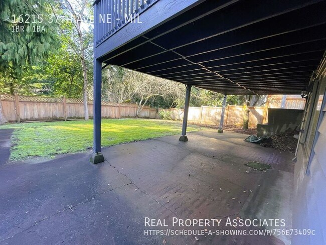Building Photo - Application Pending - Charming MIL /Duplex...