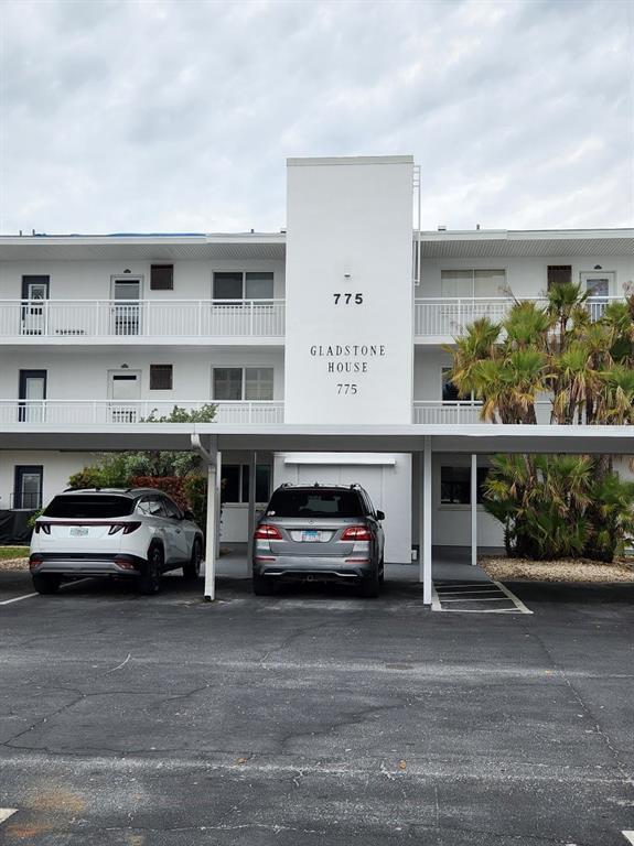 Building Photo - 775 John Ringling Blvd