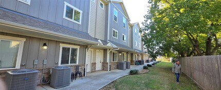 Building Photo - 21155 Gosling Rd