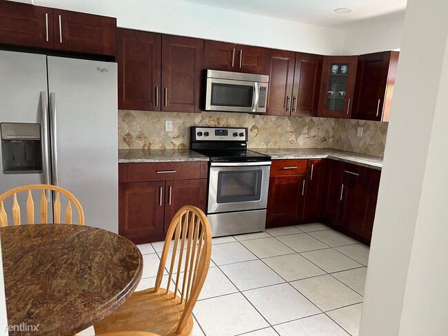 Building Photo - 2 br, 2 bath House - 2238 Spanish Trl # 1