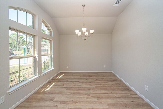 Foto del edificio - 2926 Grand Hawthorne Rd