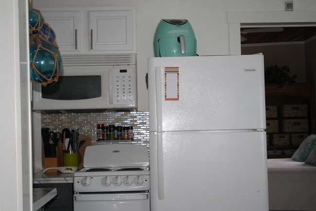 Air Fryer - 138 Avenida de la Isla