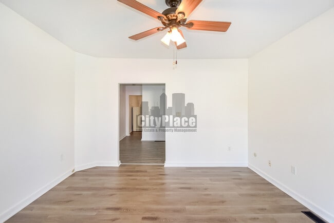Photo - 2103 Ringgold Ave House