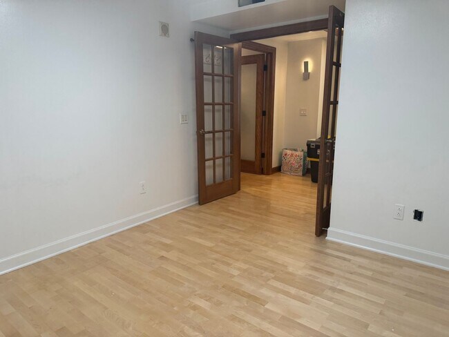 Building Photo - Rare find! Historical Loraine Hotel condo ...