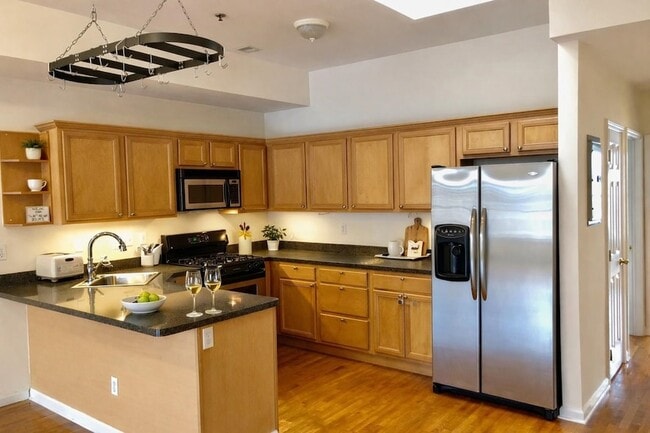 Foto del edificio - 505 Monroe St