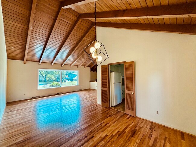Foto del edificio - 7743 Highgate Pl