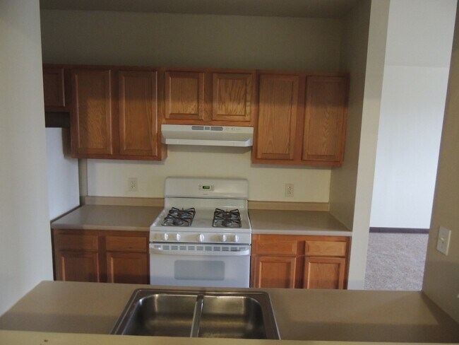 Kitchen view 1 - 7169 Ogontz Ave
