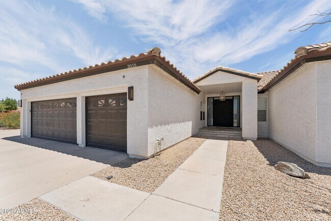 Foto del edificio - 3016 W Ironwood Cir