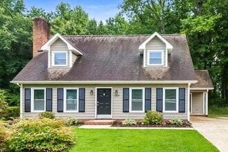Building Photo - 2507 Spaight Ct