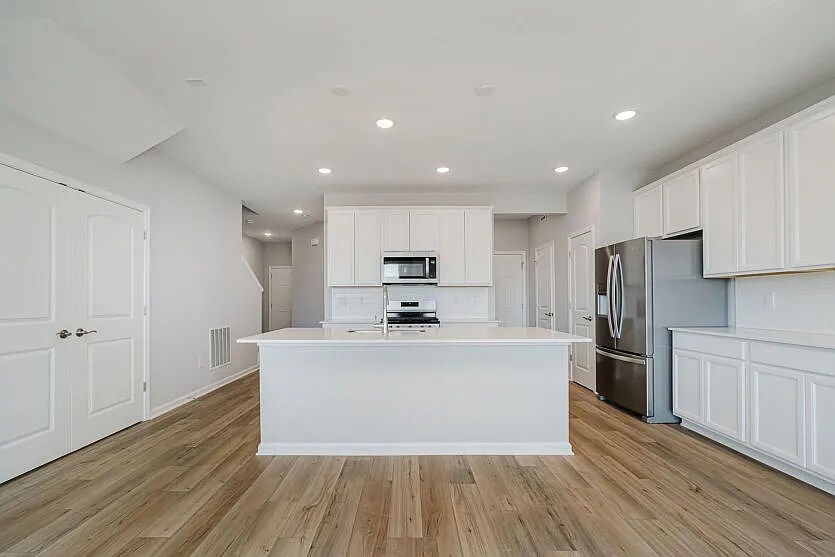 Foto principal - 7331 Shroyer Wy