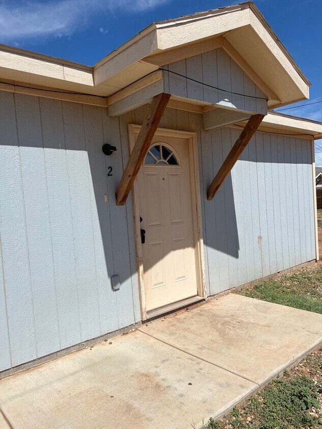 Foto principal - 528 46th St