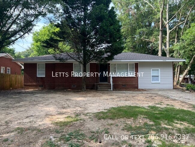 Building Photo - Renovated Rental MOVE IN READY!!