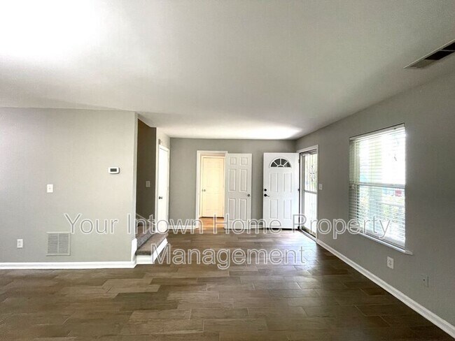 Foto del edificio - 976 Grant St SE