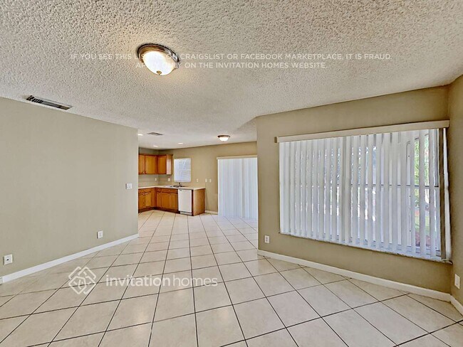 Building Photo - 1156 Rialto Dr