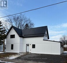 Building Photo - 10 Alfred St