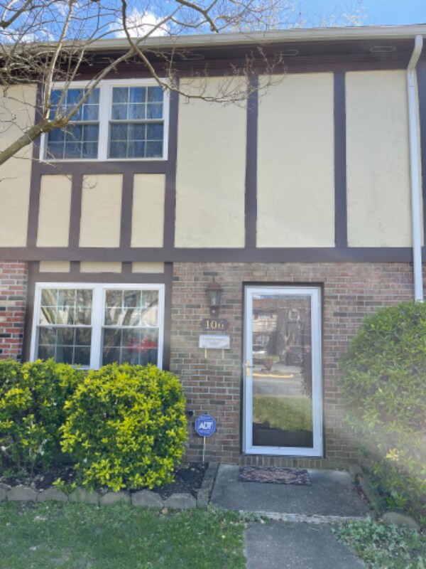 106 Hampstead Ct, Hampton, VA 23669 Townhome Rentals in Hampton VA