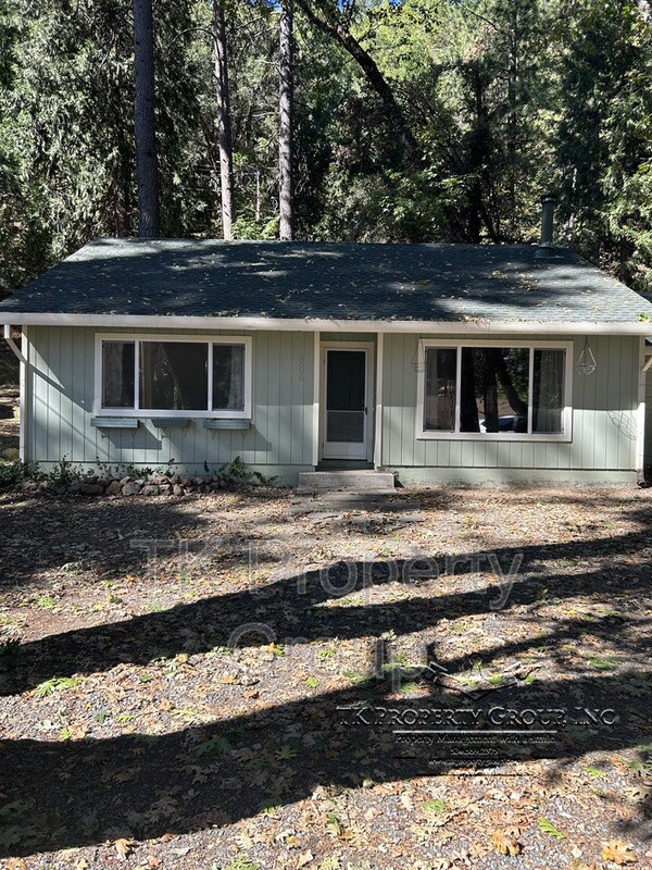Building Photo - 12306 Pawnee Trail
