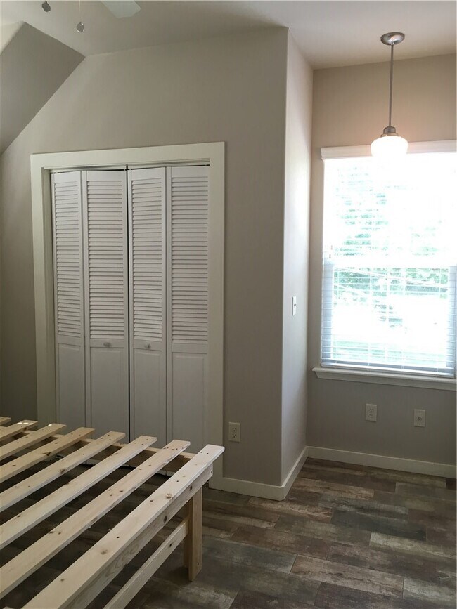 Foto del edificio - 1639 W Stone St