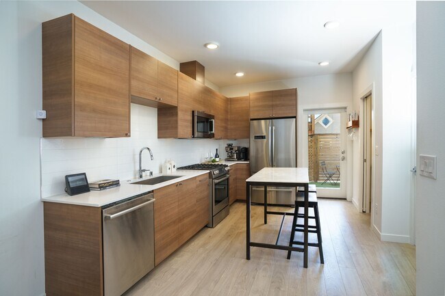 Foto del edificio - 3541 Wallingford Ave N