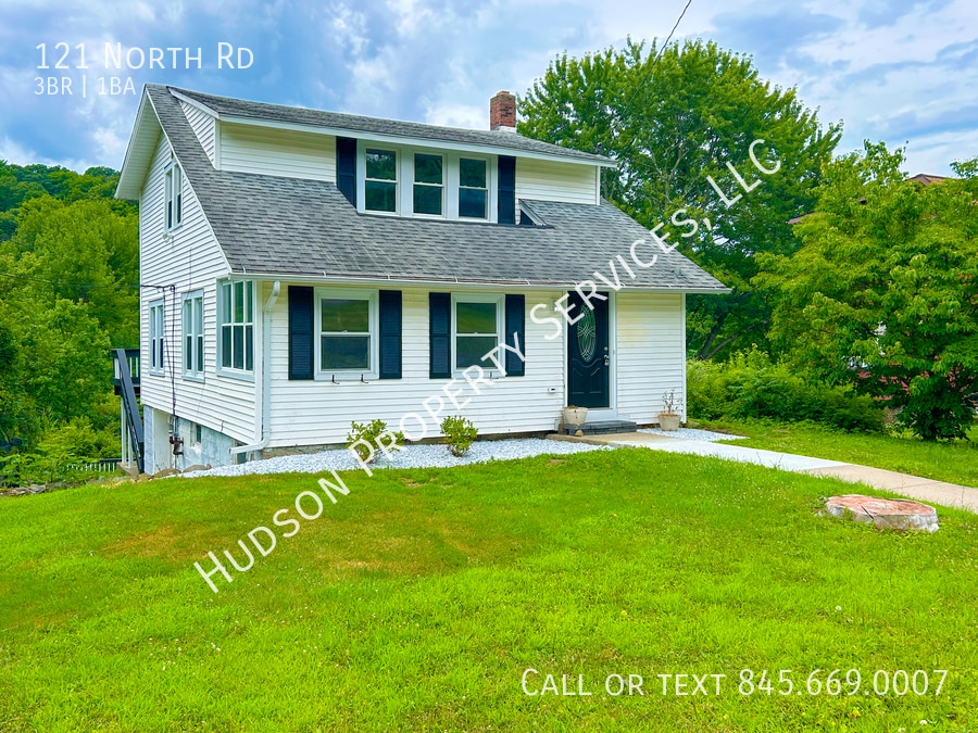 Primary Photo - 121 North Rd
