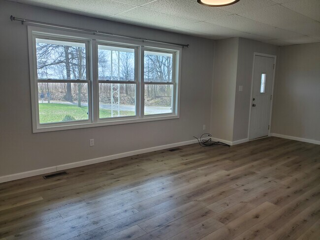 Foto del edificio - 475 County Rd 525 N