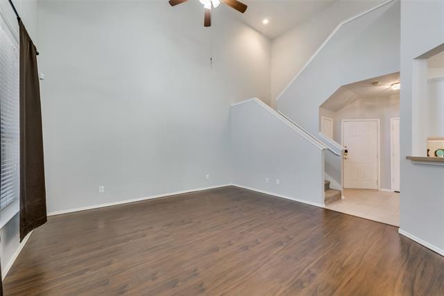 Building Photo - 8612 Heather Ridge Dr
