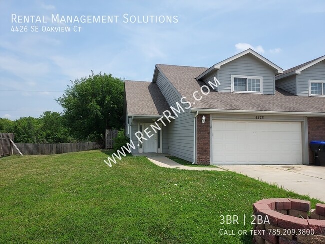 Building Photo - 4426 SE Oakview Ct