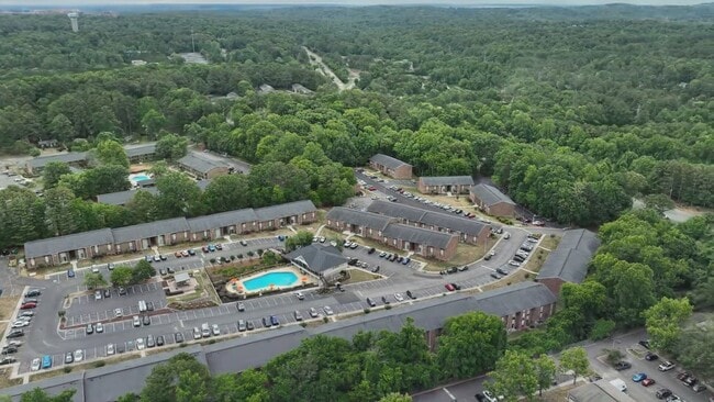  - Carolina - Students save up to 10%!